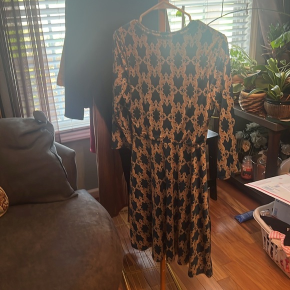 Mix by 41 Hawthorn small abstract print, front wrap dress,NWOT - Picture 7 of 8